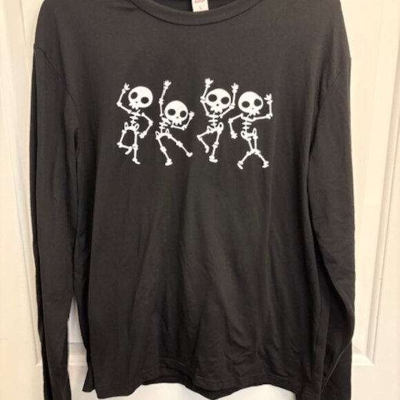 Black Long Sleeve Skeleton Graphic Tee - Picture 1 of 3